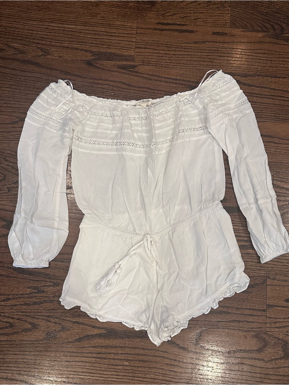 Cotton Candy White Ruffled Lace Off-Shoulder Top